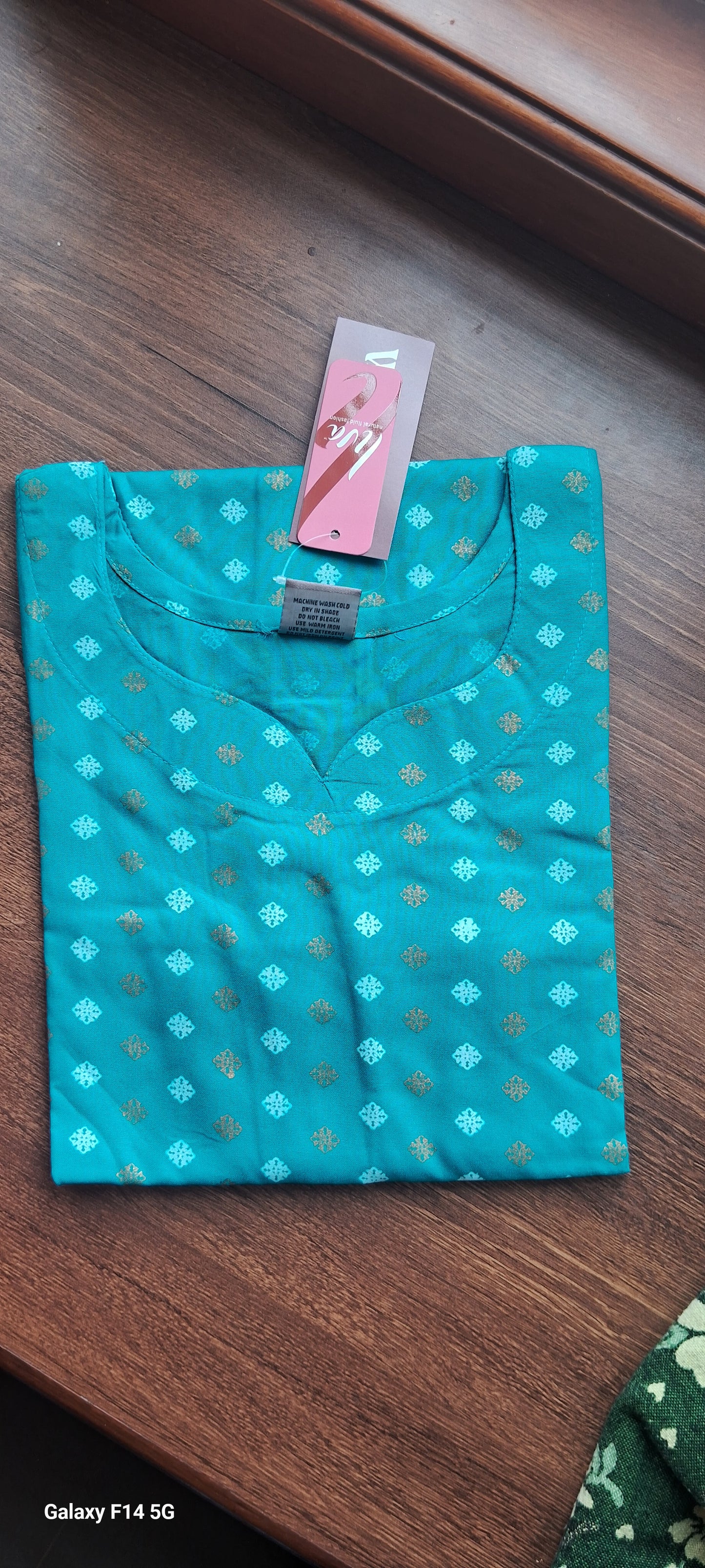 LiVA Kurti WS1