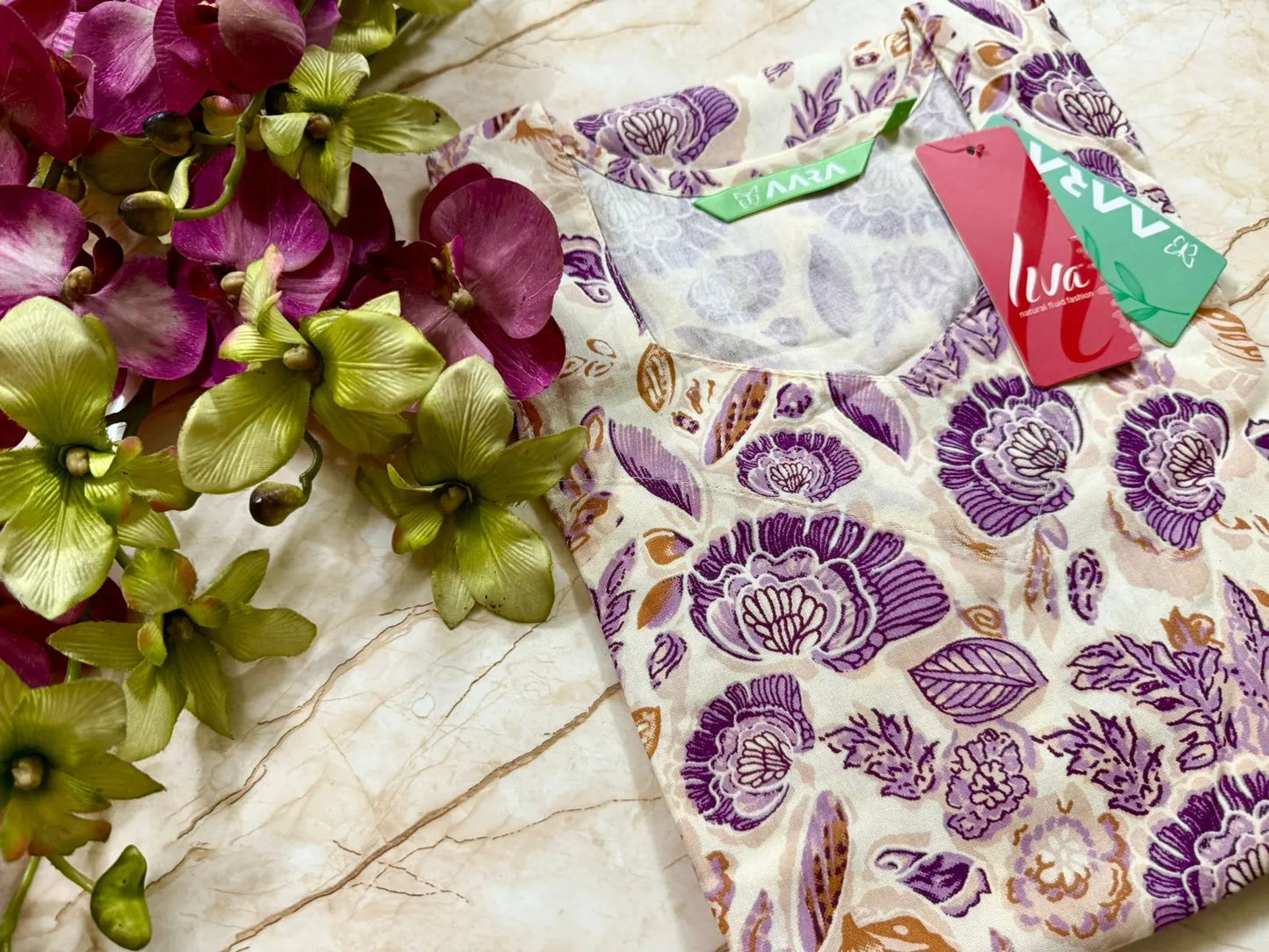 White Rayon Liva AA05