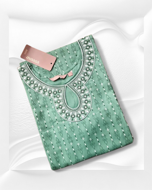 Green_Kurti_Liva_AV04
